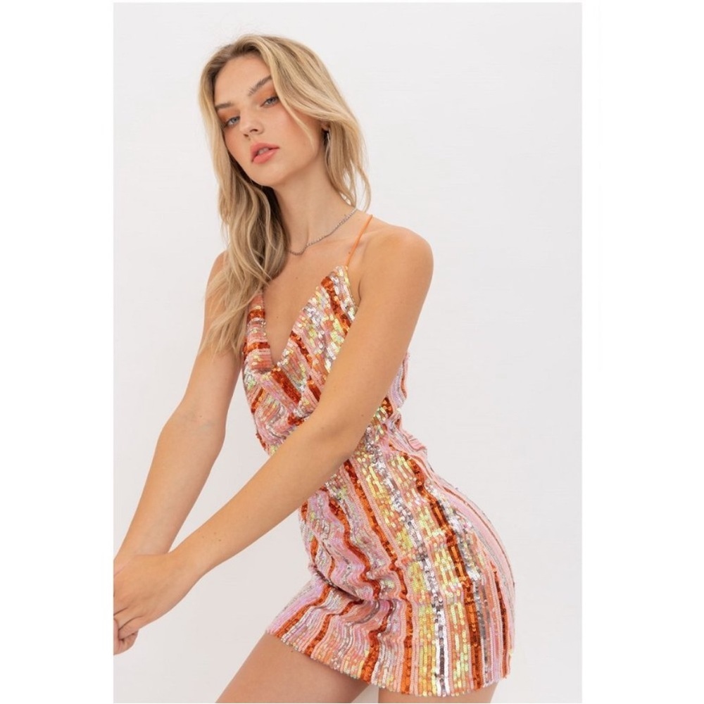 Pretty Garbage Orange Sequin Dress Size Large.  NWT - Picture 5 of 13